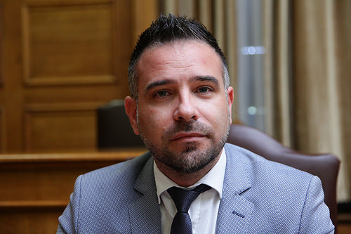 Κατσιαντώνης_Γιώργος