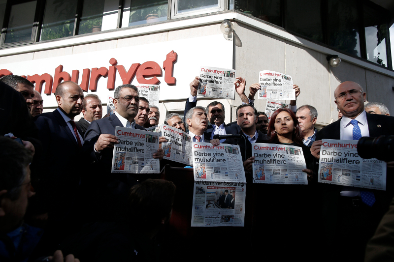 Cumhuriyet03