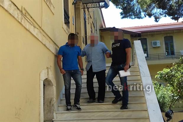 Πατροκτόνος03