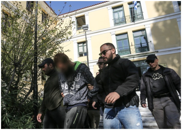 Ζαφειρόπουλος04