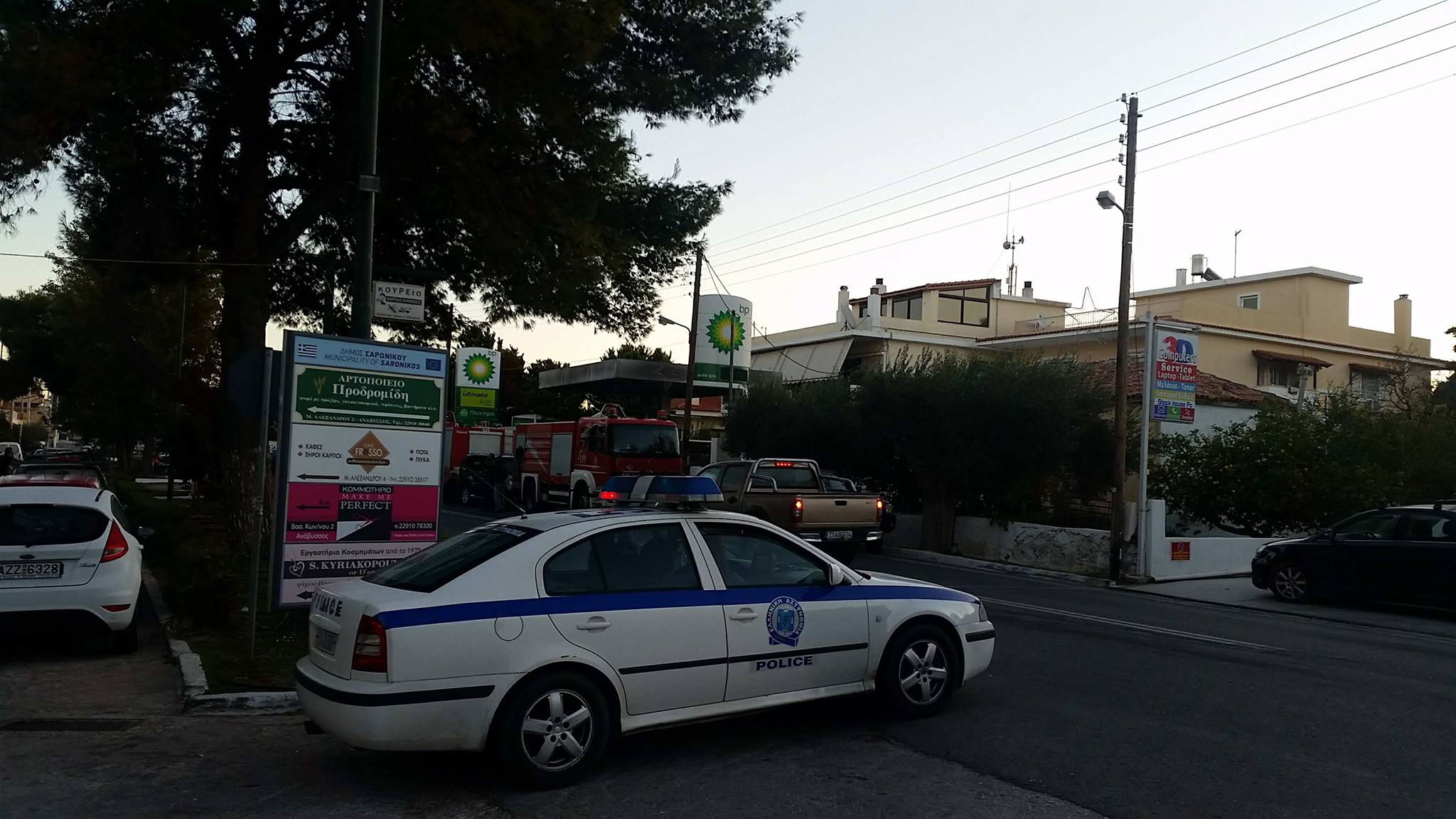 Βενζινάδικο02