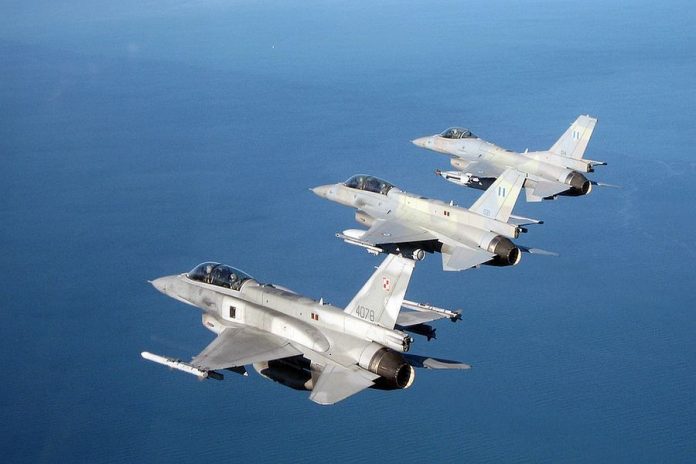 ÐÏËÙÍÉÊÁ ÊÁÉ ÅËËÇÍÉÊÁ F16 ÁÓÊÇÓÇ