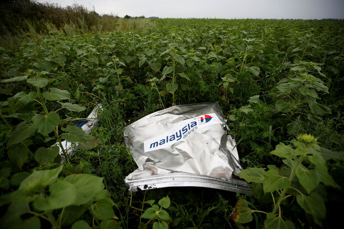 MH1704