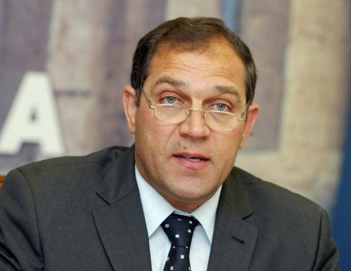 Γιώργος Μπίκας διαιτησίας