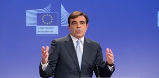 Σχοινάς