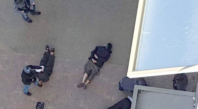 ντοκιμαντέρ