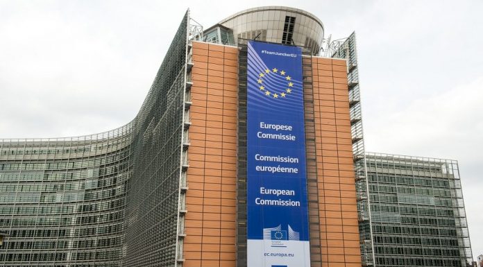 Έρευνα αποκαλύπτει πως βλέπουν Έλληνες και άλλοι λαοί Brexit και Ευρώπη
