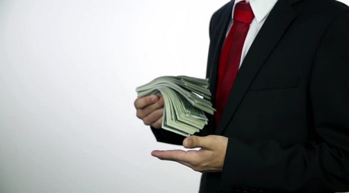 Σκάνδαλο -“μαμούθ” φοροδιαφυγής 31,8 δισ. ευρώ στη Γερμανία