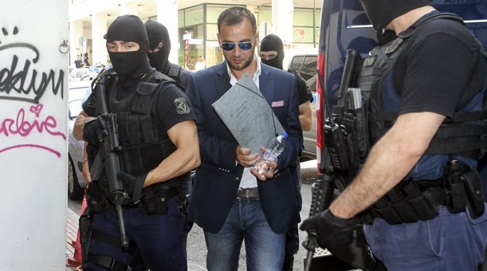 Γιαννουσάκης