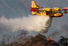 Μεγάλη φωτιά στο Κρυονέρι – Ισχυρή δύναμη δίνει μάχη με τις φλόγες (video) Κρυονέρι