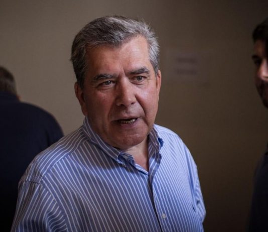 Μητρόπουλος