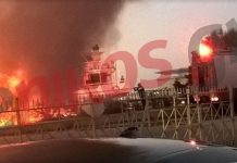 Φωτιά στη Μαρίνα Φλοίσβου Φλοίσβος