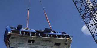 Ρωσία: 14 νεκροί και 3 αγνοούμενοι από πτώση λεωφορείου σε θάλασσα!
