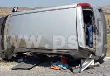 Πάρος: Τουριστικό λεωφορείο συγκρούστηκε με μικρό ΙΧ (pics)