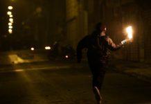 Άλλη μια επίθεση με μολότοφ στα Εξάρχεια τα ξημερώματα