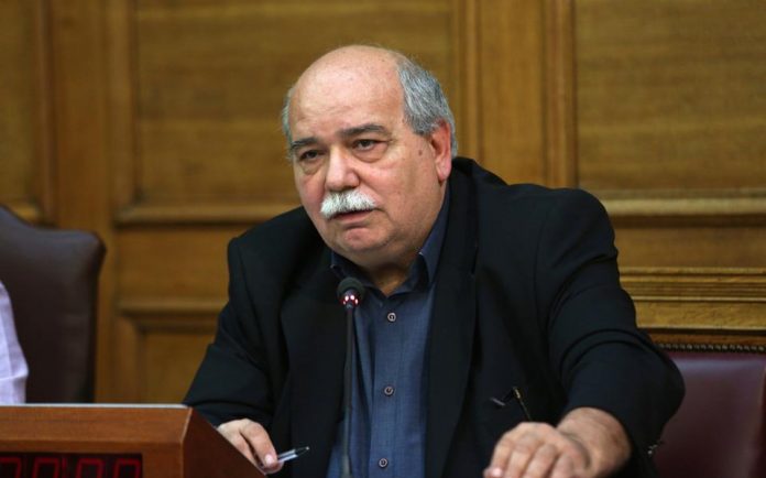 Βούτσης