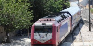 Εκτροχιασμός τρένου κοντά στη Λάρισα – Χωρίς τραυματίες! Εκτροχιασμός