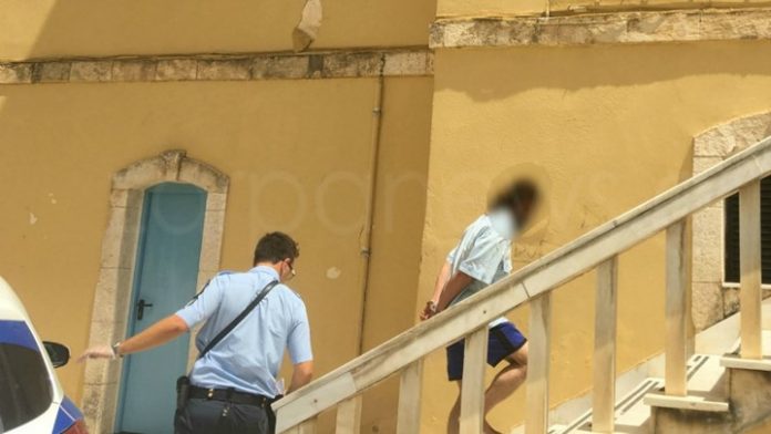 Κολυμπάρι