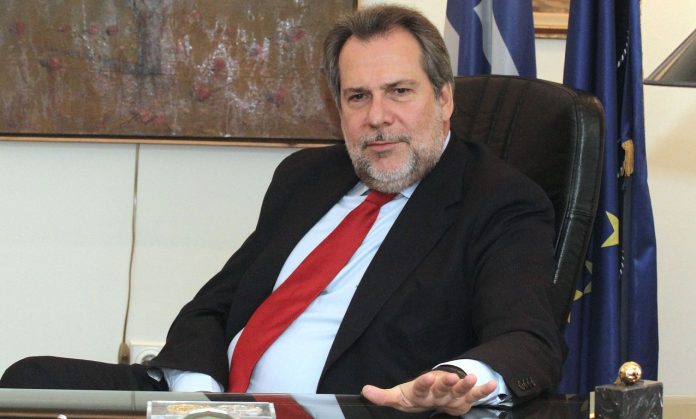 Παπουτσή