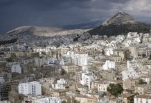 Τελικά κατέστρεψε ο Καραμανλής την Αθήνα;