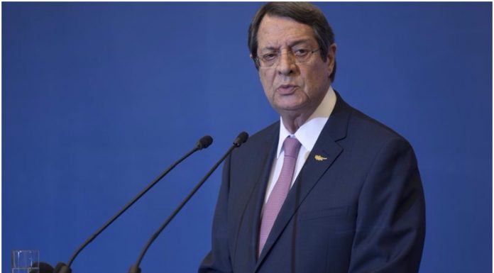 Αναστασιάδης
