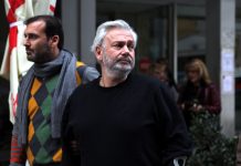 Καρούζος