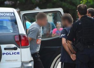 Μενίδι: Τι ανακάλυψαν οι αστυνομικοί από τις επιδρομές – Στις 816 οι συλλήψεις!