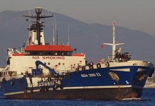 Αιχμές ναυτικών κατά Κουρουμπλή: “Γιατί δεν έχουν πει ακόμα πως βυθίστηκε το Αγία Ζώνη ΙΙ;”