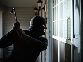 Κίνδυνος για τους ηλικιωμένους της Αθήνας – Οι ληστές με το σίδερο ξαναχτύπησαν!