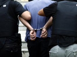 Χαμός στη Θήβα: Επιδειξίας παράνομος Πακιστανός αιφνιδίασε 14χρονη μαθήτρια