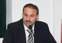 Μαυραγάνης