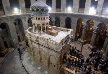 Ο Πανάγιος Τάφος “μίλησε” σε Έλληνες – Βήμα βήμα η συγκλονιστική ανακάλυψη