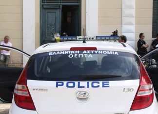 Πέλλα: Συνέλαβαν πατέρα και υιό για ληστεία σε βάρος ηλικιωμένου