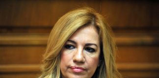 Οργή από Γεννηματά: Τα Εξάρχεια είναι άβατο με την ανοχή της Κυβέρνησης