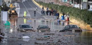 Άνοιξε η Εθνική Οδός Αθηνών-Κορίνθου μετά την φονική πλημμύρα – Kλειστή η παλιά εθνική Εθνική Οδός