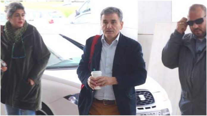 Θεσμοί