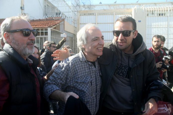 Κουφοντίνας02
