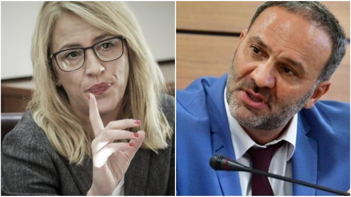 Ρένα Δούρου