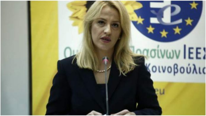 Ρένα Δούρου