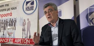 Έξαλλος ο δήμαρχος Λέσβου με την κυβέρνηση: “Μετέτρεψε το νησί σε φυλακή για πρόσφυγες”