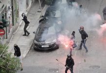 Κουκουλοφόροι επιτέθηκαν και ξυλοκόπησαν άγρια φοιτητές
