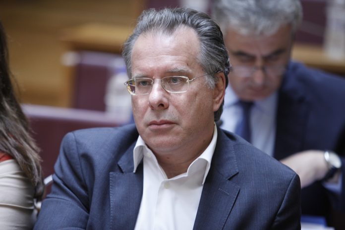 Γιώργος Κουμουτσάκος