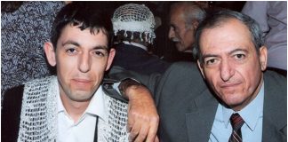 Πατροκτόνος