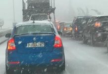 Απίστευτη ταλαιπωρία: Ουρές χιλιομέτρων στην Αθηνών-Λαμίας – Δίπλωσαν νταλίκες (Βίντεο)