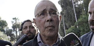 Κώστας Ζουράρις