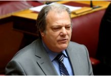 Κώστας Κατσίκης