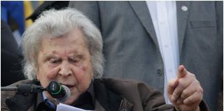 Θεοδωράκης