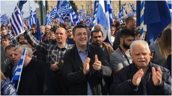 Τζιτζικώστας