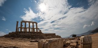 «Όχι» του ΚΑΣ στη χορήγηση άδειας κινηματογράφησης στον αρχαιολογικό χώρο του Σουνίου