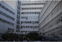 Εισβολή Ρουβίκωνα σε νοσοκομείο του Πειραιά – Απείλησαν γιατρό Ρουβίκωνας
